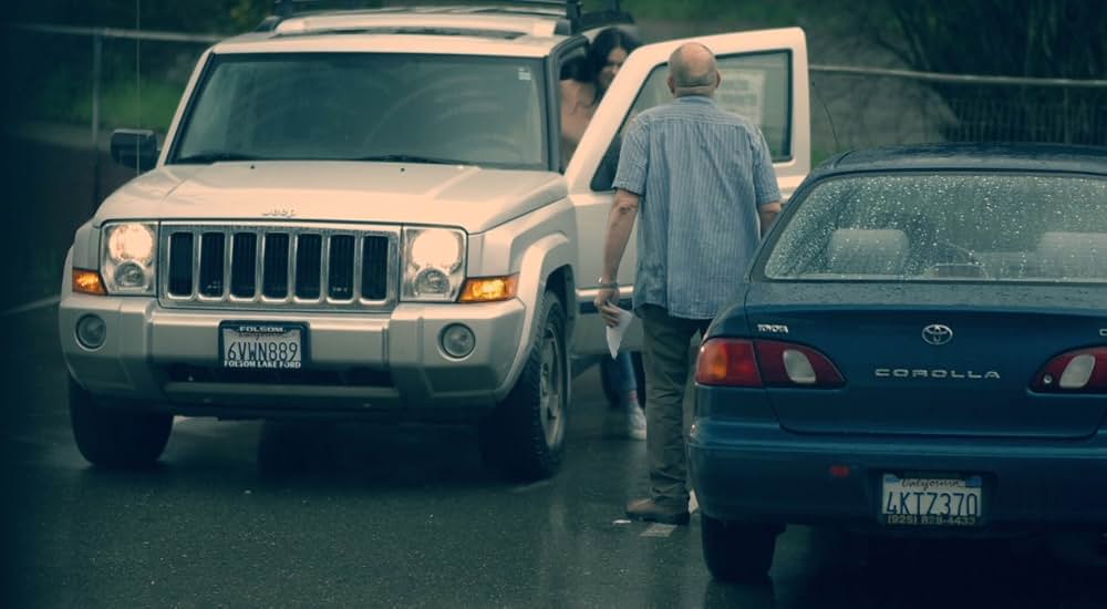 Playing with Dolls（原題）の画像