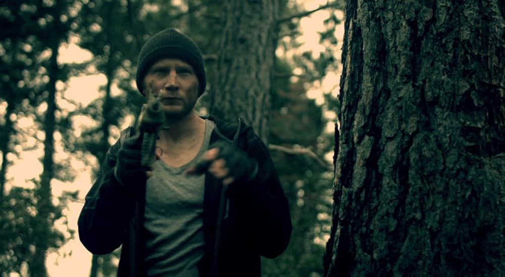 Playing with Dolls（原題）の画像