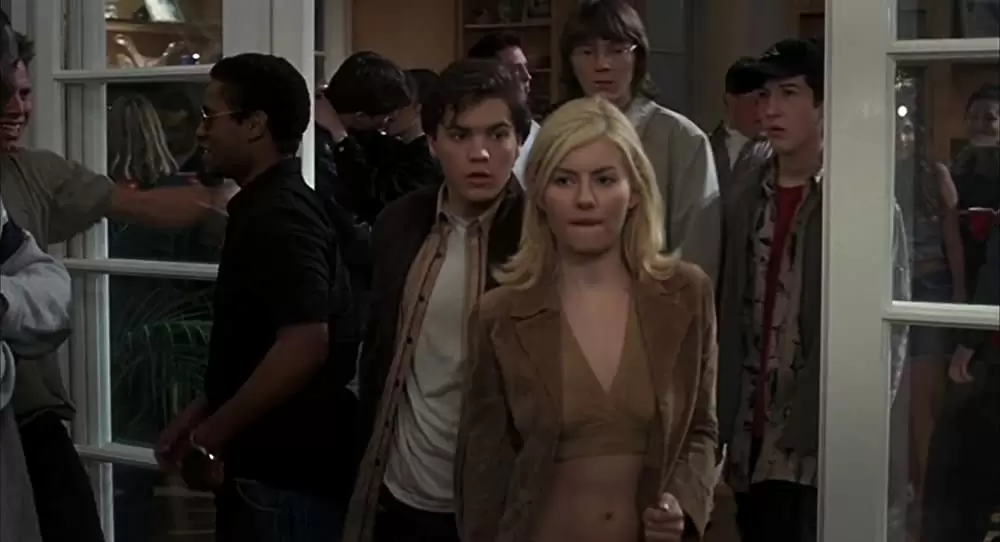 「ガール・ネクスト・ドア」エリシャ・カスバート & ポール・ダノ & エミール・ハーシュ & クリス・マークエットの画像