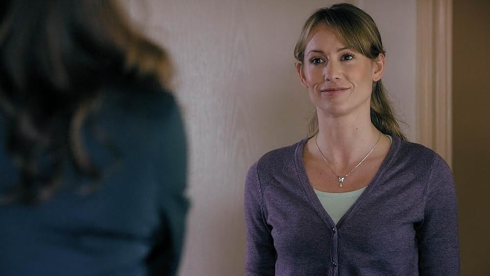 ヘルプレス・ガール 少女誘拐の画像