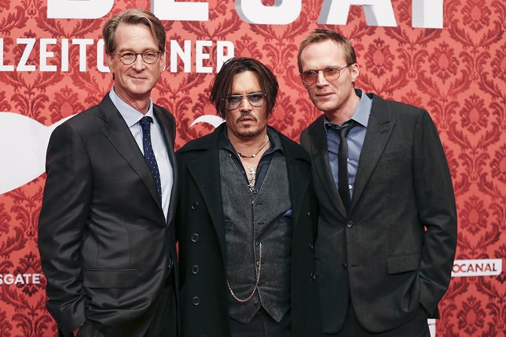 チャーリー・モルデカイ 華麗なる名画の秘密の画像