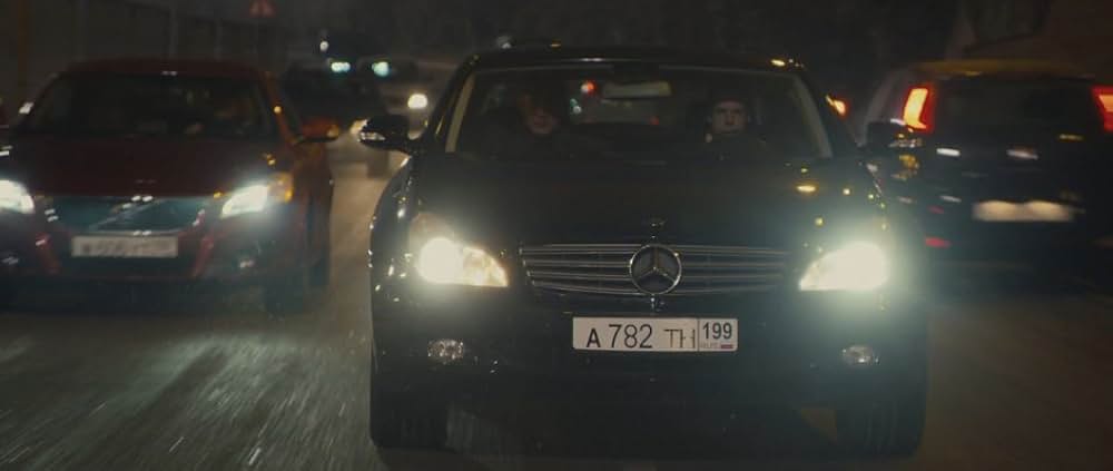 チャーリー・モルデカイ 華麗なる名画の秘密の画像