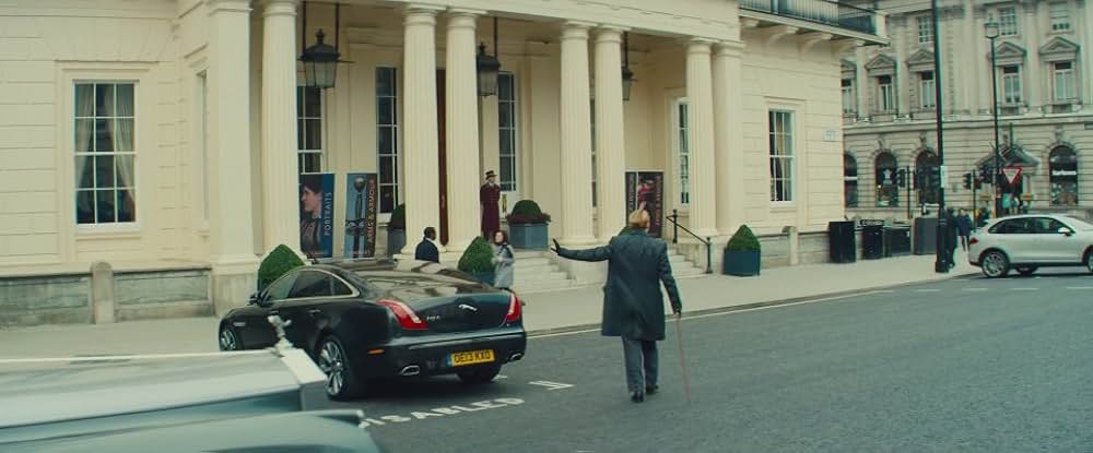 チャーリー・モルデカイ 華麗なる名画の秘密の画像