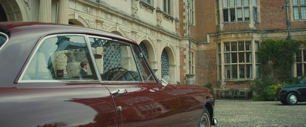 チャーリー・モルデカイ 華麗なる名画の秘密の画像