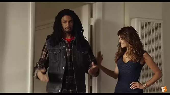 「リアル刑事ごっこ in LA」デイモン・ウェイアンズ・Jr. & ニーナ・ドブレフの画像