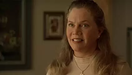 「ヴァージン・スーサイズ」キャスリーン・ターナーの画像