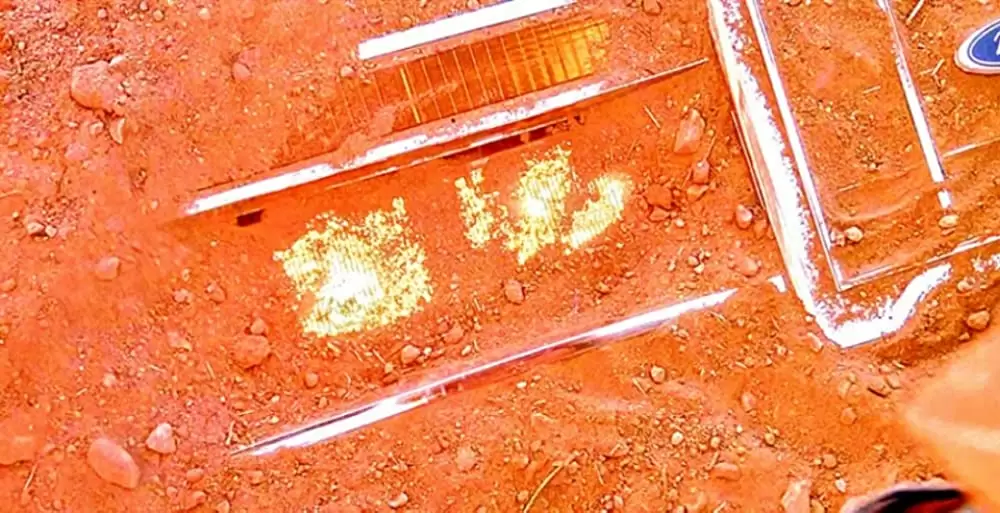 トレマーズの画像