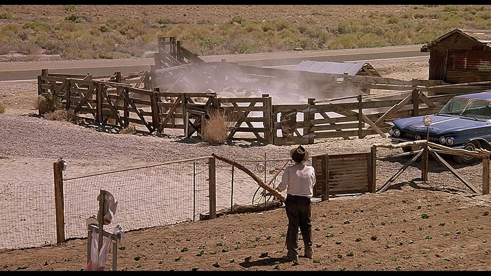 トレマーズの画像