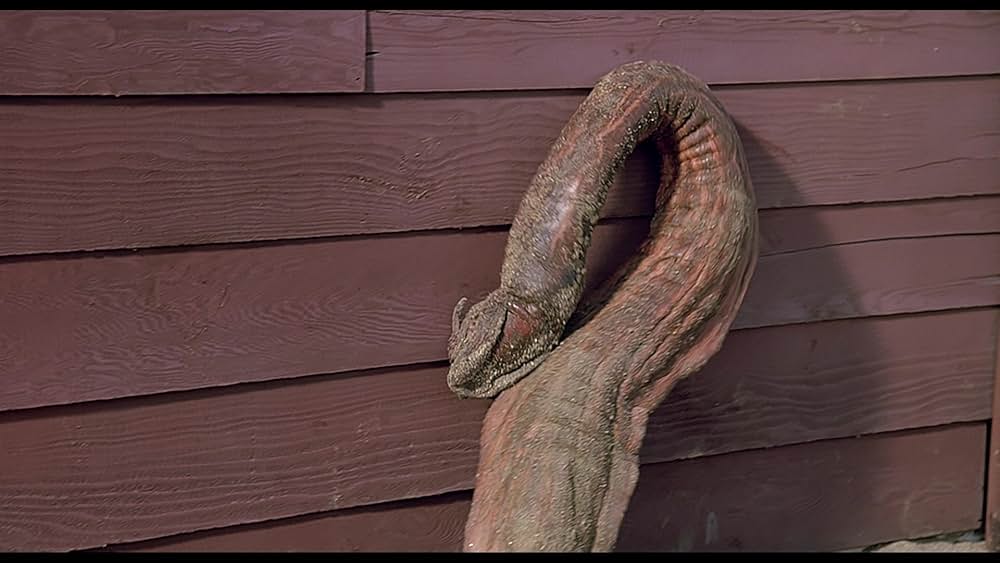 トレマーズの画像