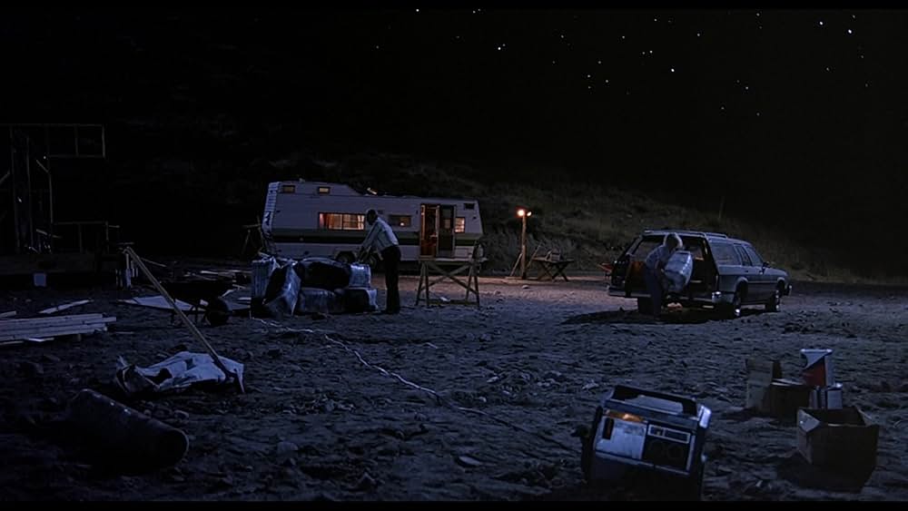 トレマーズの画像