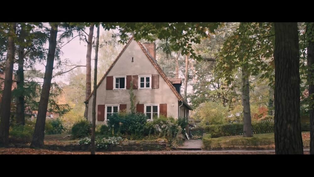 Lara（原題）の画像