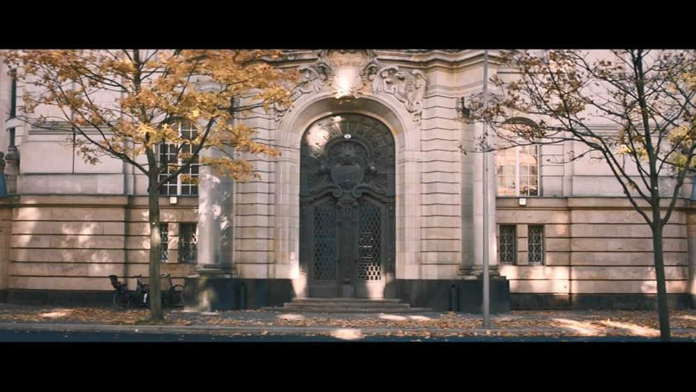 Lara（原題）の画像