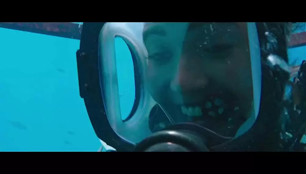 「海底47m」マンディ・ムーアの画像