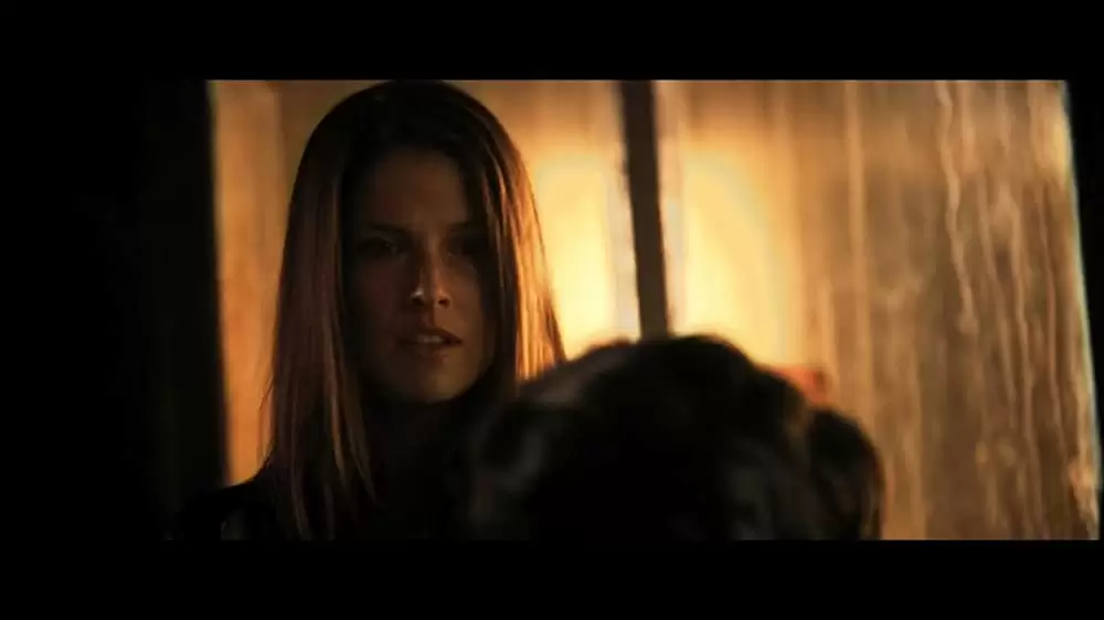 「バイオハザード：ザ・ファイナル」アリ・ラーターの画像