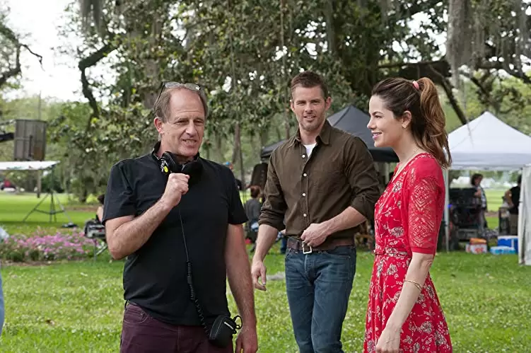 「かけがえのない人」マイケル・ホフマン & ジェームズ・マースデン & ミシェル・モナハンの画像