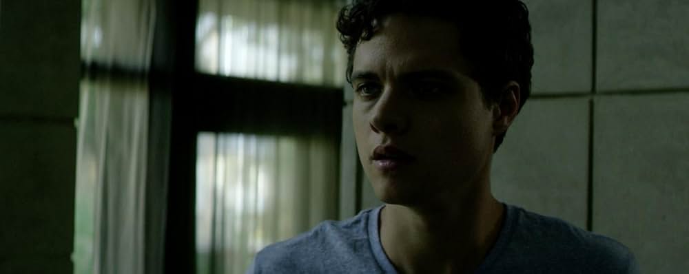 底なしの世界の画像