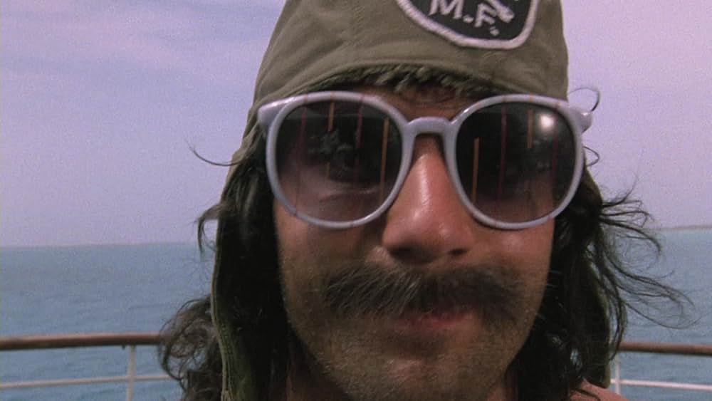 ゴーイング・オーバーボード（原題）の画像