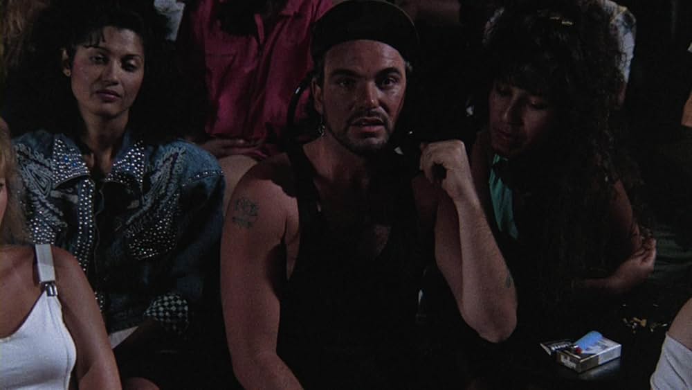 ゴーイング・オーバーボード（原題）の画像