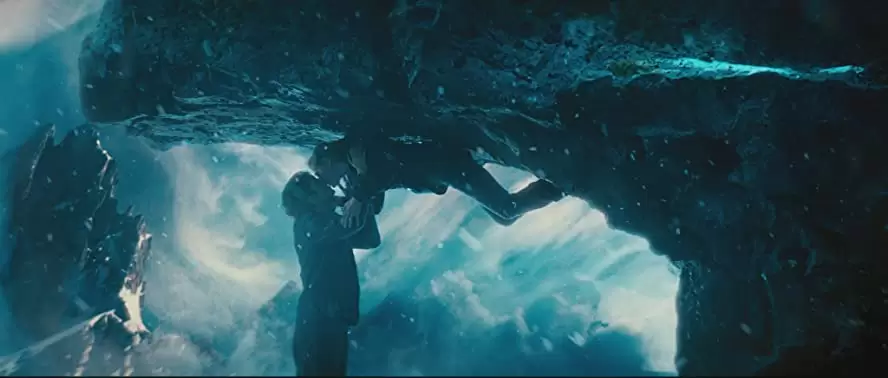 「アップサイドダウン 重力の恋人」キルステン・ダンスト & ジム・スタージェスの画像