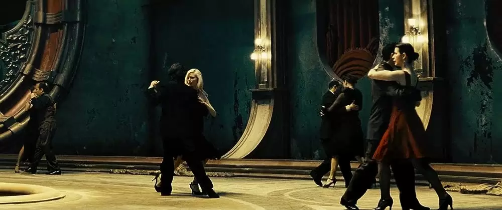 アップサイドダウン 重力の恋人の画像