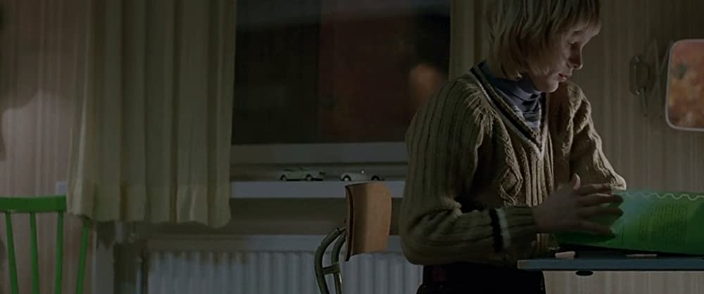 ぼくのエリ 200歳の少女の画像