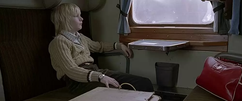 ぼくのエリ 200歳の少女の画像