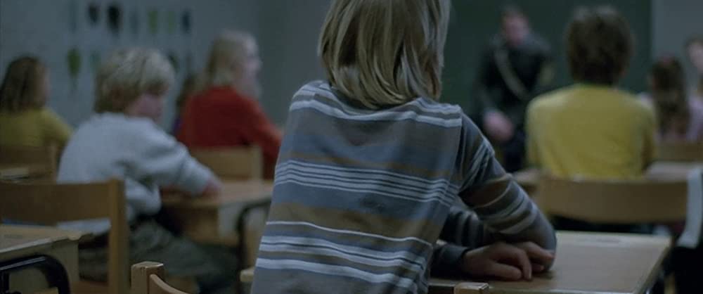 ぼくのエリ 200歳の少女の画像