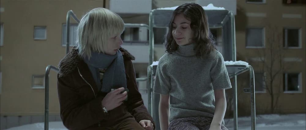 ぼくのエリ 200歳の少女の画像