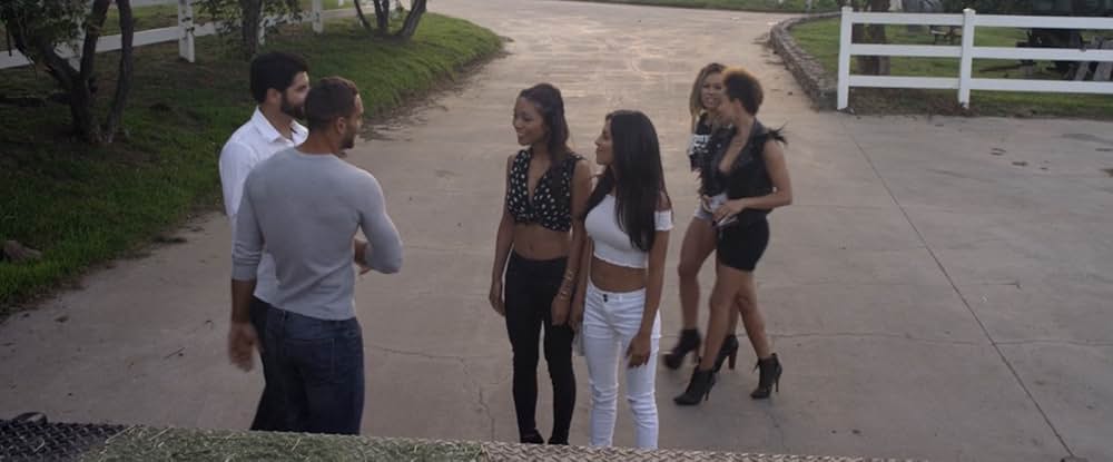 ネイキッド・ビーストの画像