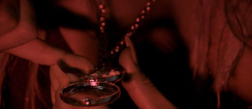 ネイキッド・ビーストの画像