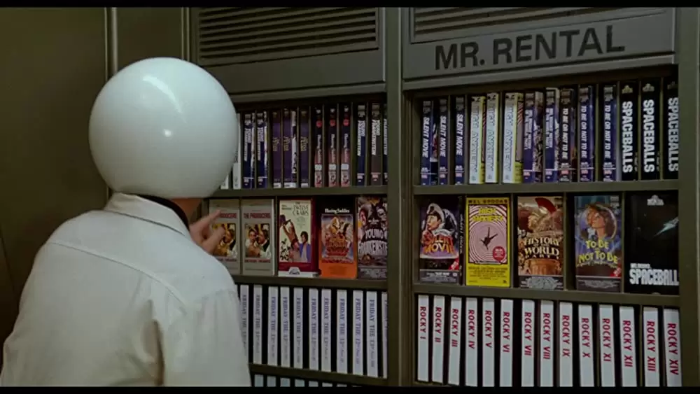 スペースボールの画像