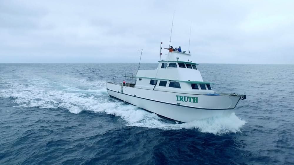 The Loneliest Whale: The Search for 52（原題）の画像