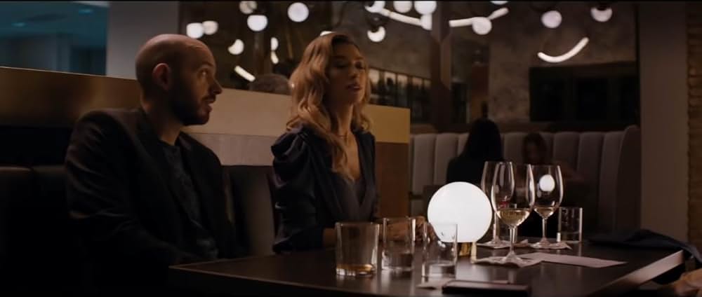 Happily（原題）の画像