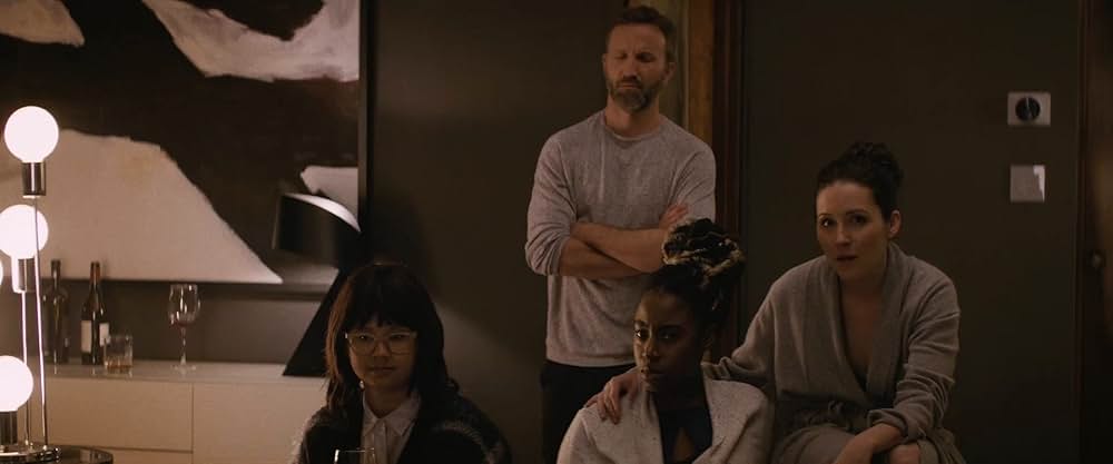 Happily（原題）の画像