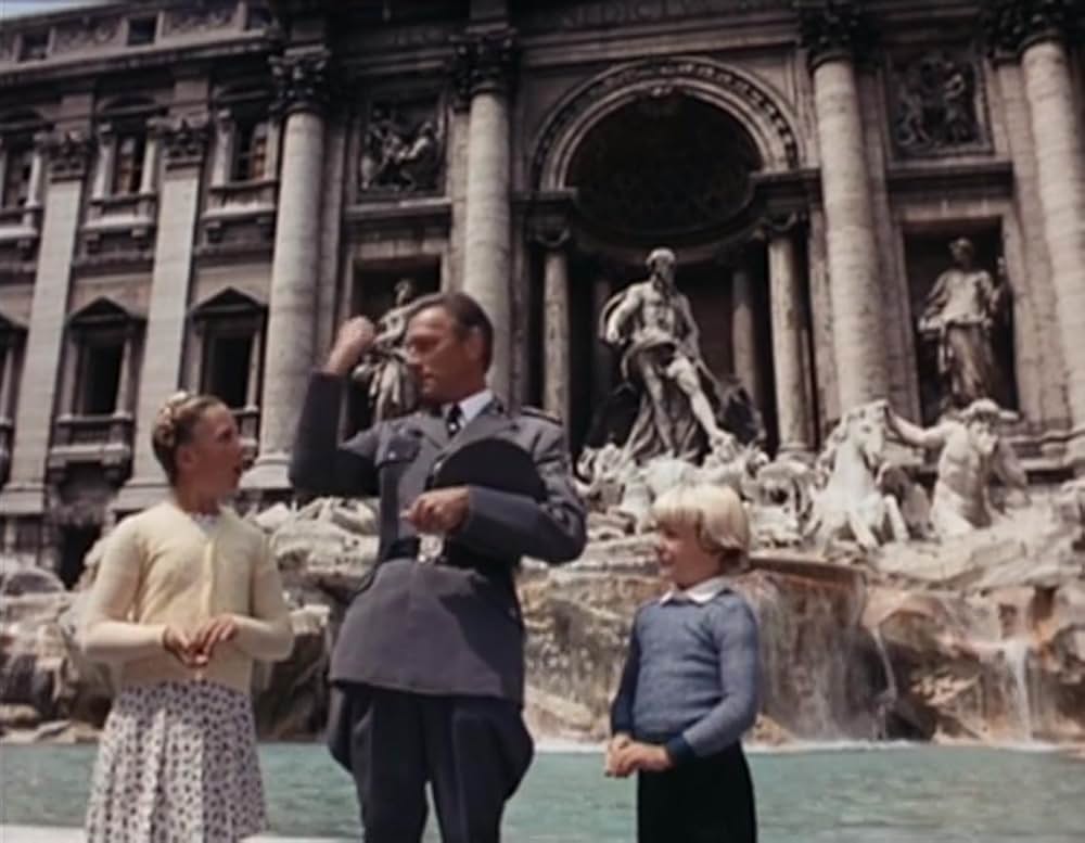 赤と黒の十字架の画像