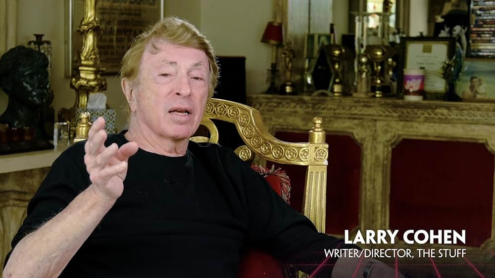 In Search of Darkness（原題）の画像