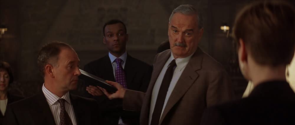 007／ワールド・イズ・ノット・イナフの画像