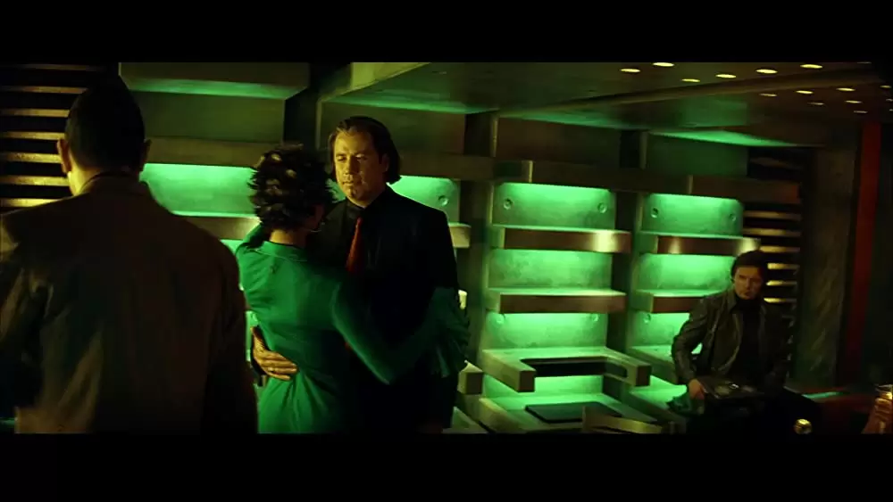 「ソードフィッシュ」ジョン・トラボルタ & ハル・ベリーの画像