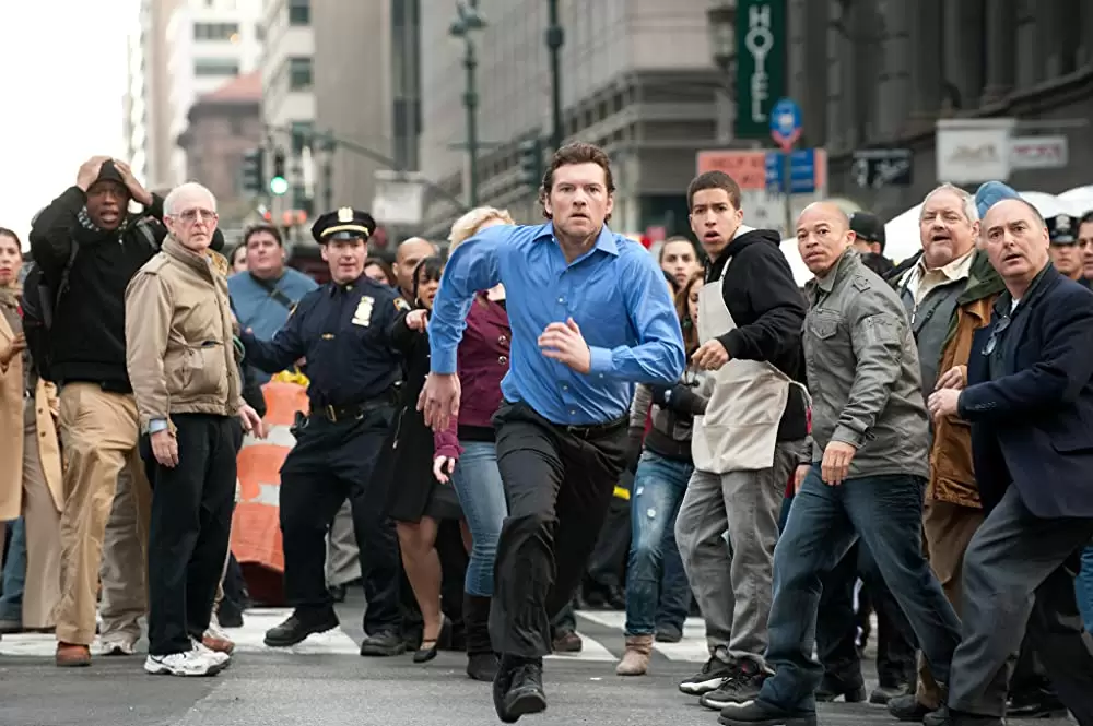 崖っぷちの男の画像