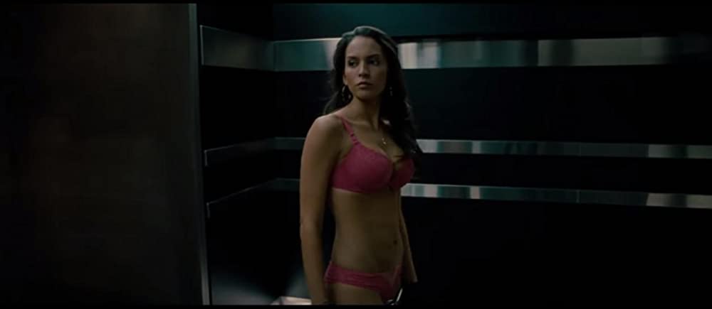 崖っぷちの男の画像