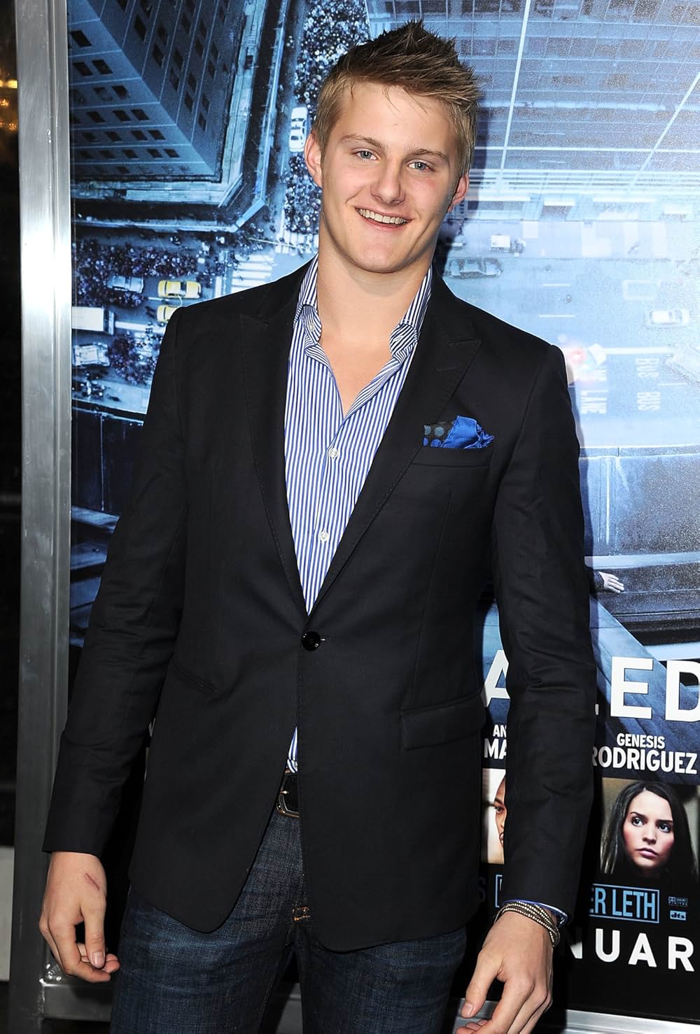 崖っぷちの男の画像