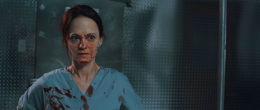 12 Hour Shift（原題）の画像