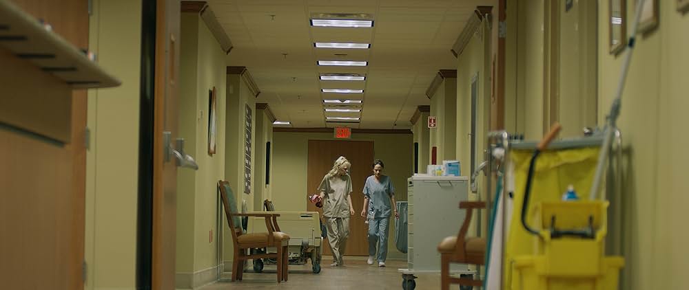 12 Hour Shift（原題）の写真