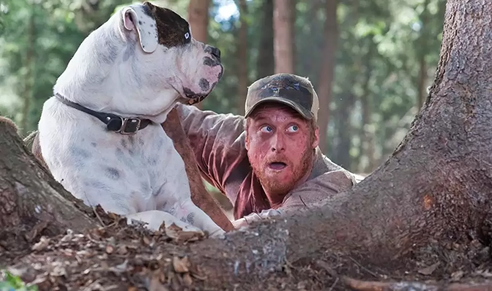 「タッカーとデイル 史上最悪にツイてないヤツら」アラン・テュディックの画像