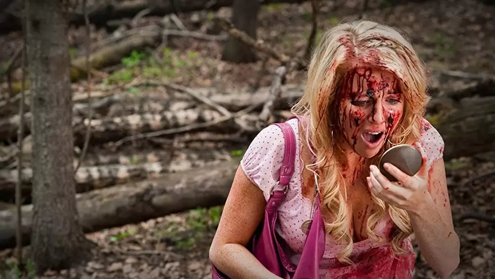 「タッカーとデイル 史上最悪にツイてないヤツら」シャーラン・シモンズの画像