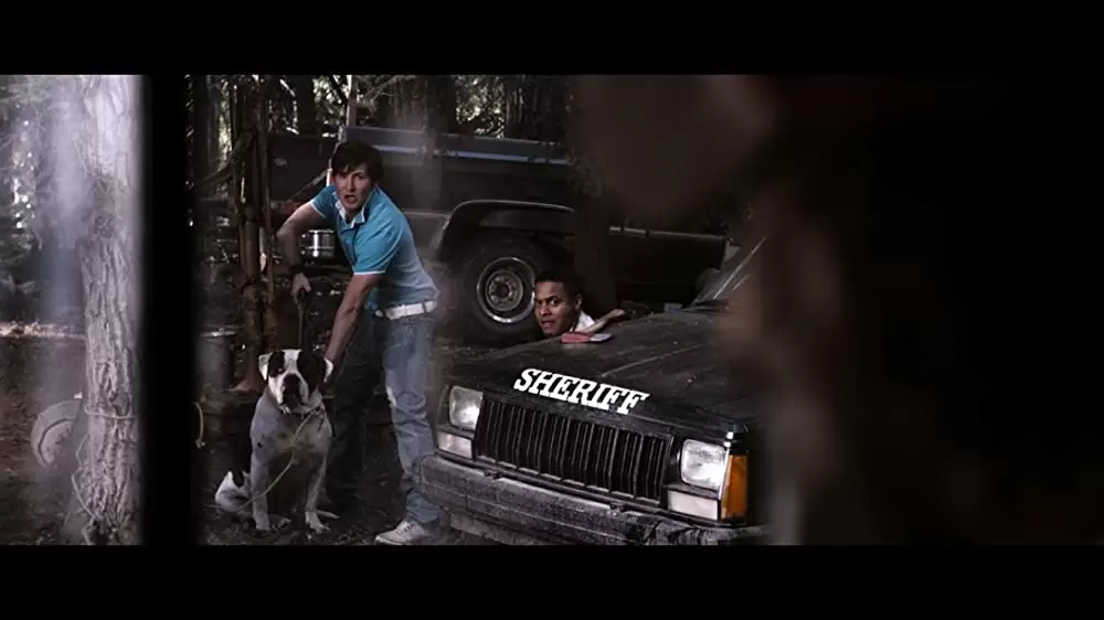 「タッカーとデイル 史上最悪にツイてないヤツら」ジェシー・モス & Brandon Jay McLarenの画像