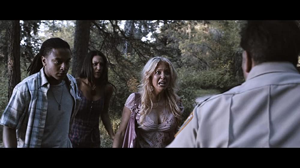 タッカーとデイル 史上最悪にツイてないヤツらの画像