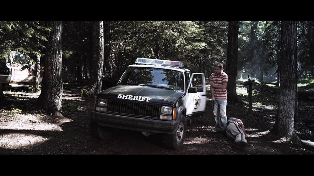 タッカーとデイル 史上最悪にツイてないヤツらの画像