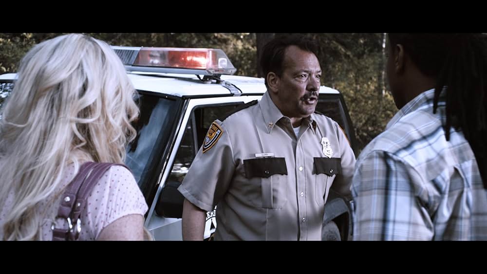 タッカーとデイル 史上最悪にツイてないヤツらの画像