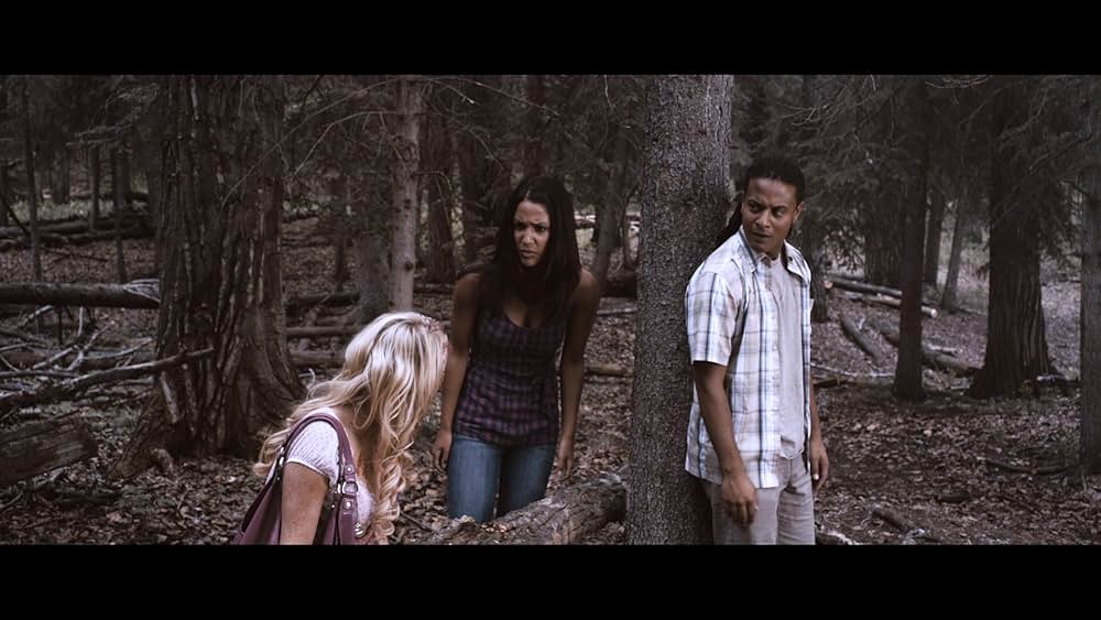 タッカーとデイル 史上最悪にツイてないヤツらの画像